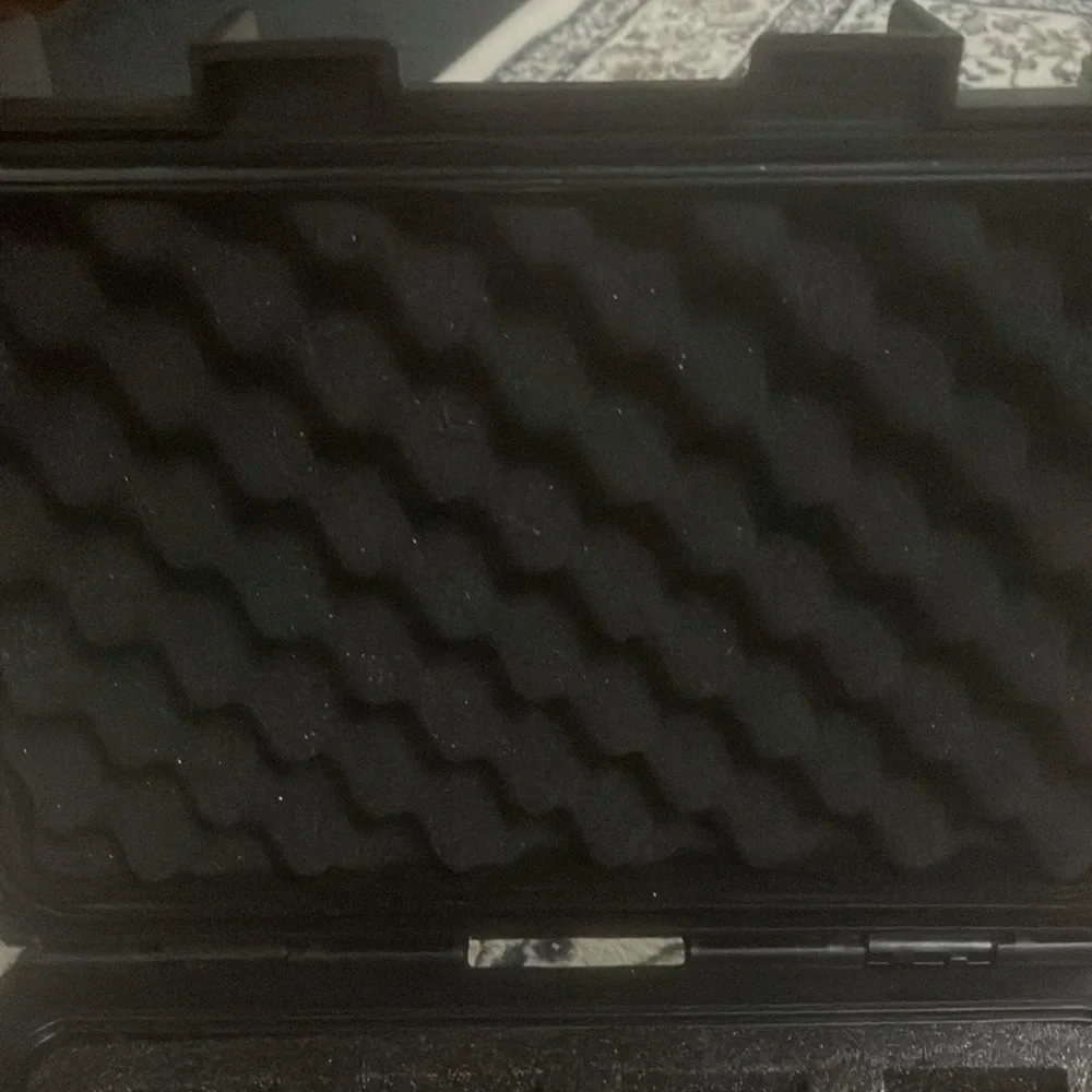 INVICTA Watch storage case. New! Never used store 8 watches safely and carefully - Picture 6 of 10